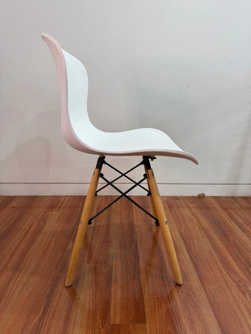 Eames style ribbed Eiffel dining chair - Image 2