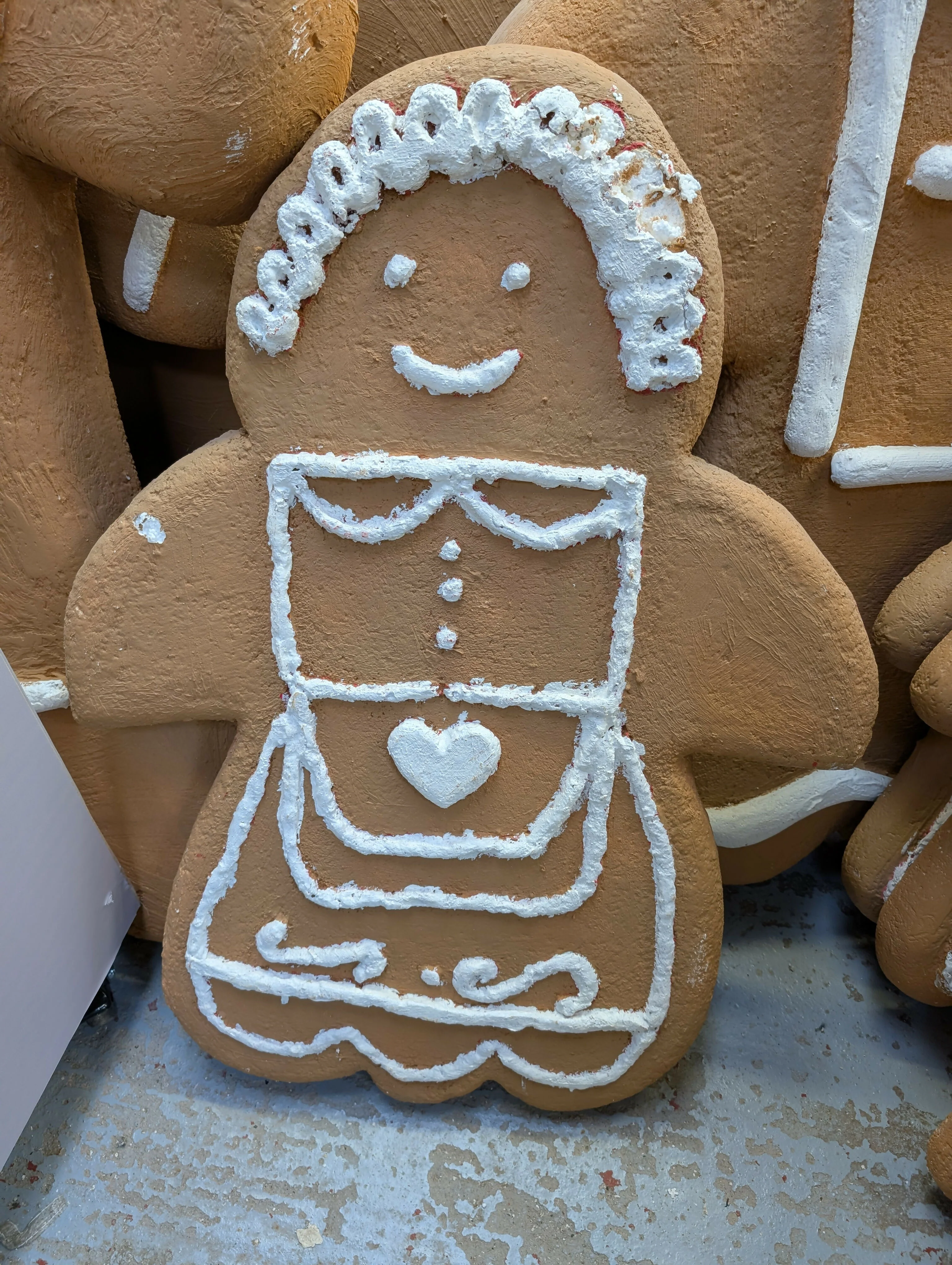 Giant Gingerbread People - Image 4