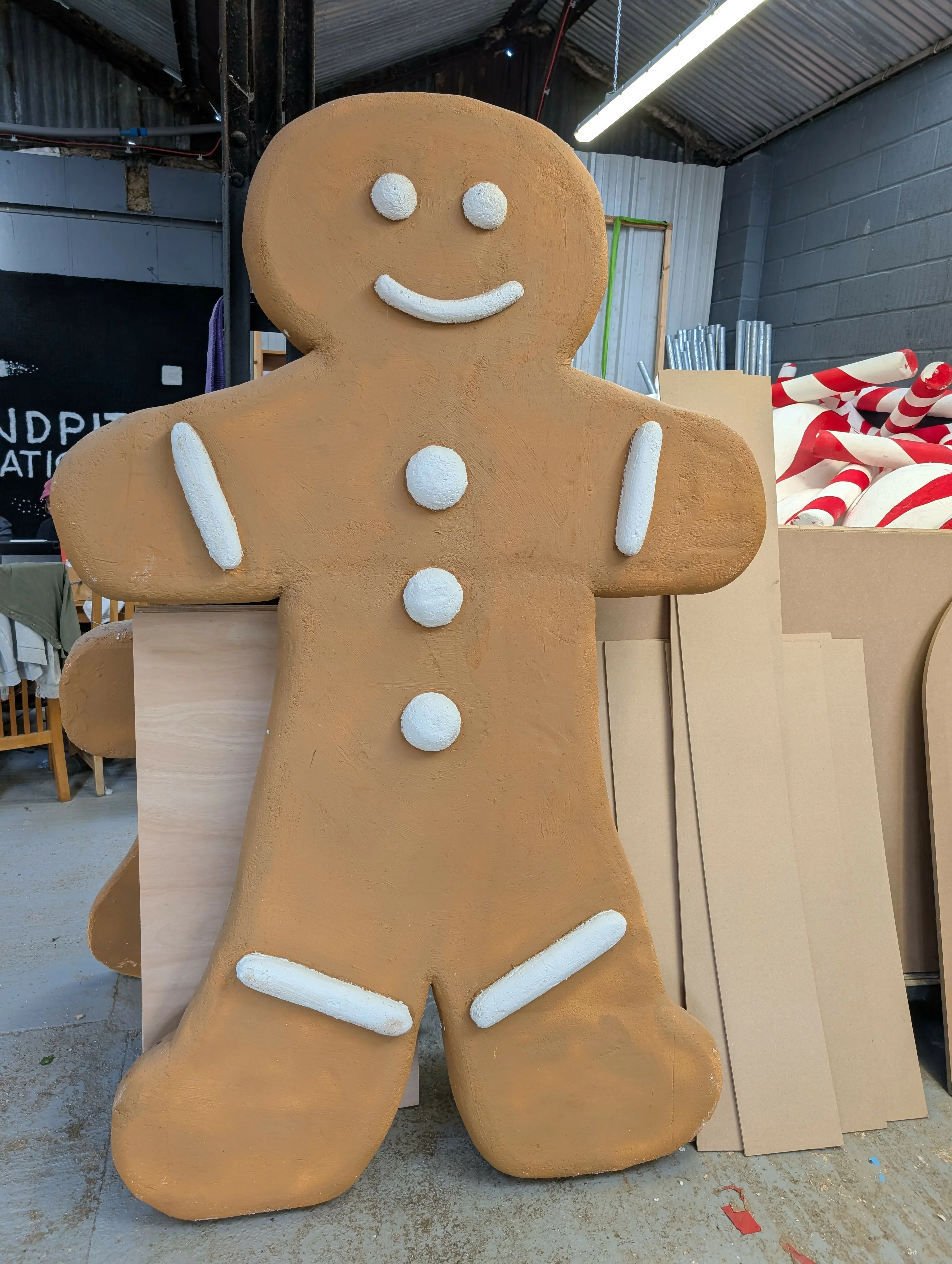 Giant Gingerbread People - Image 5