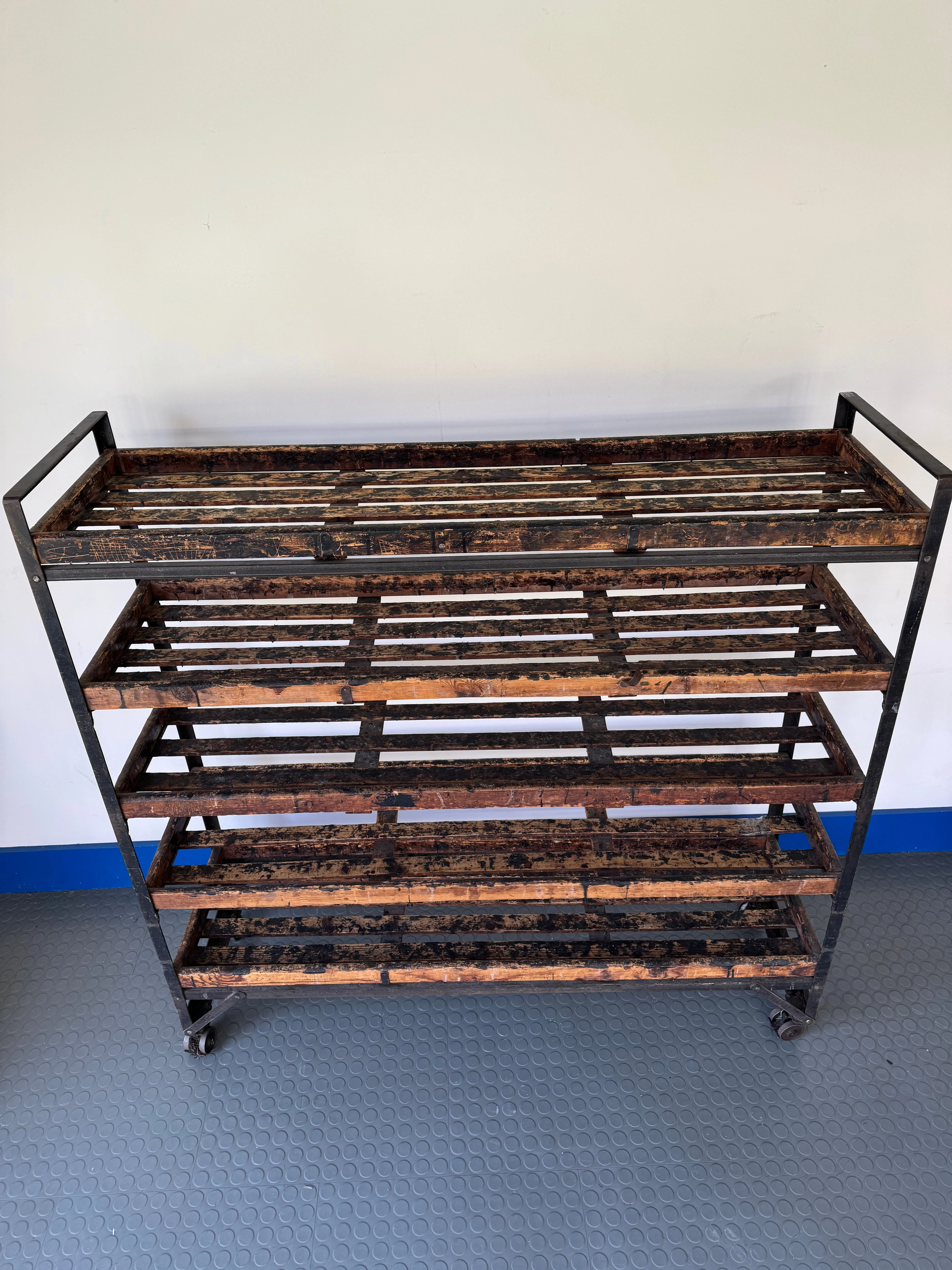 Industrial vintage wooden shoe racks (4) - Image 2