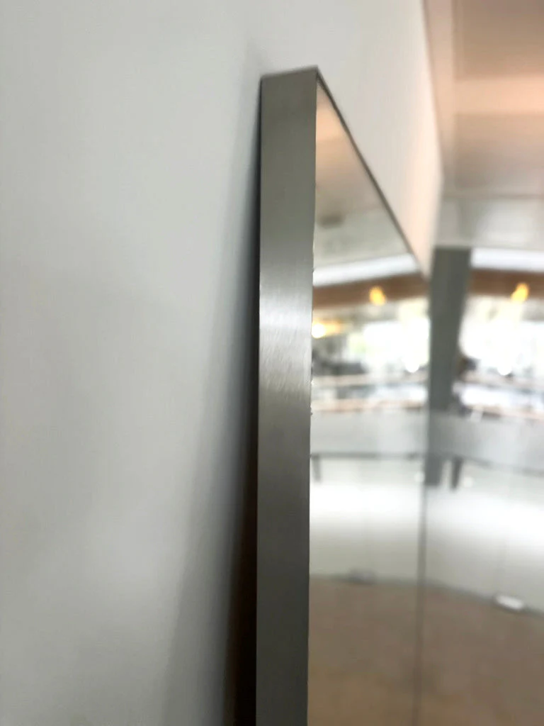 Large square mirror with steel frame - Image 4