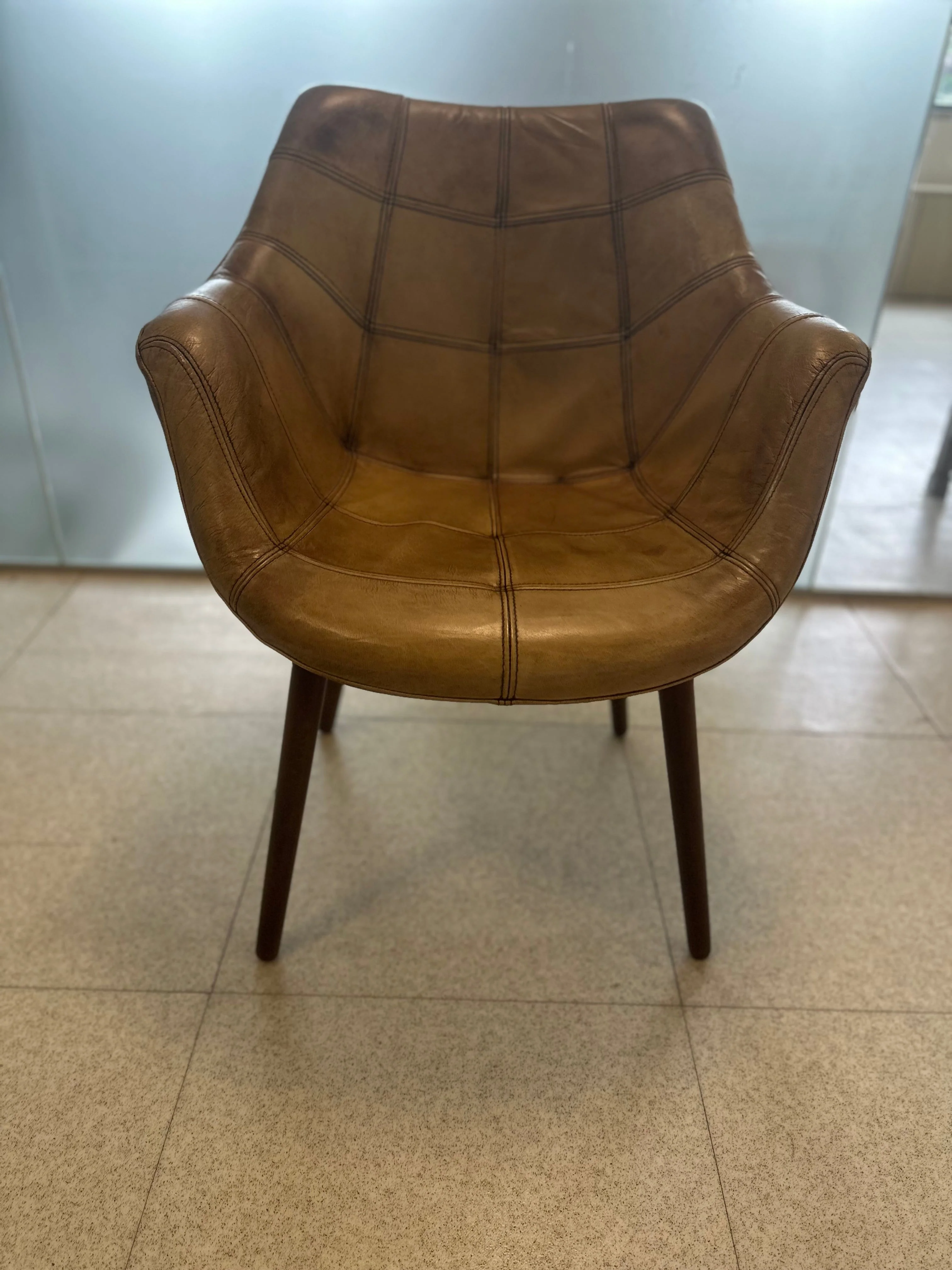 Mid-Century, Italian style soft leather tub chair - Antique Light Beige & Grey - Image 7