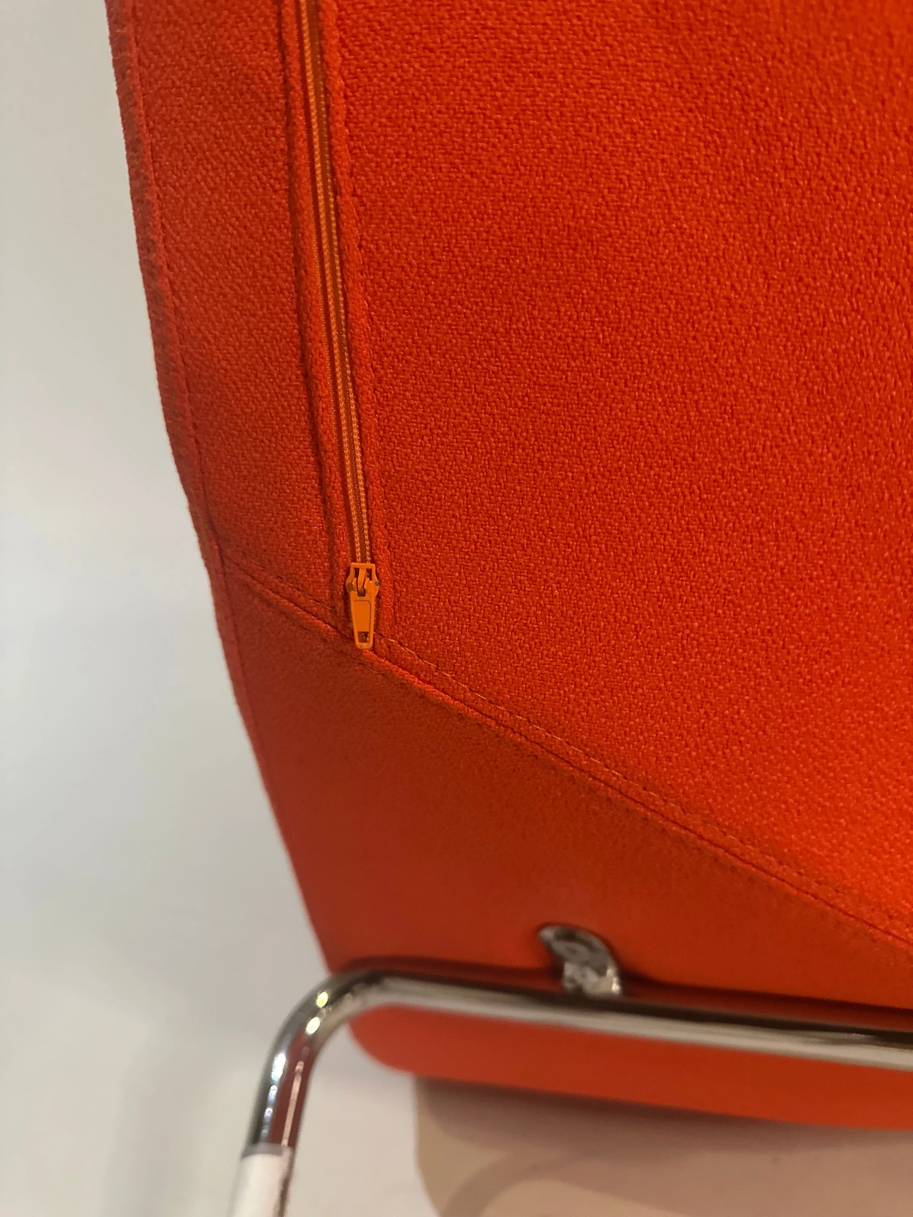 Niski Fotel Formula Sled style chair - orange - Image 9