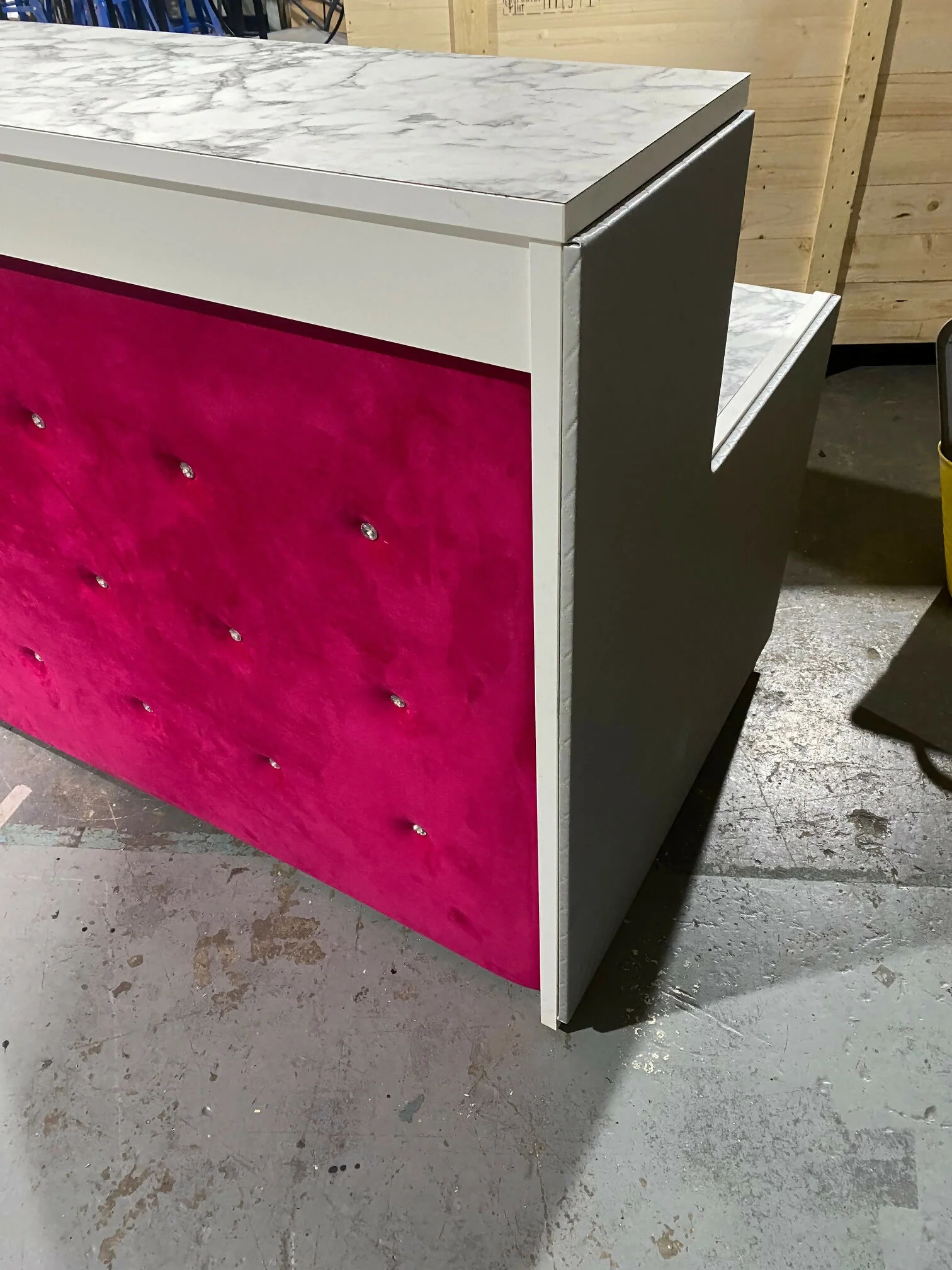 Reception Desk / Bar / Drinks Counter / Exhibition stand - Image 4