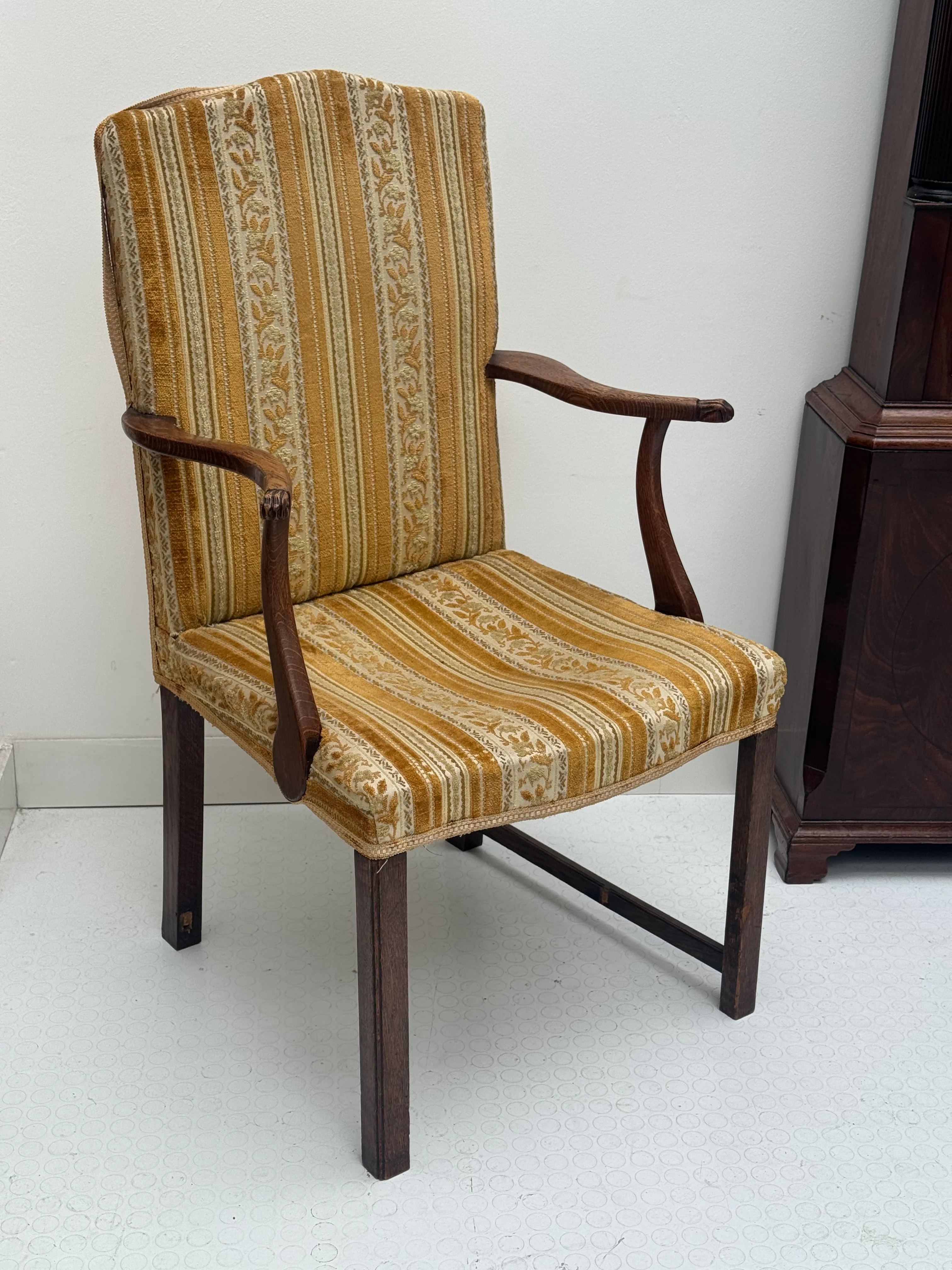 Victorian Armchair with Lion Paw Armrests - Image 6